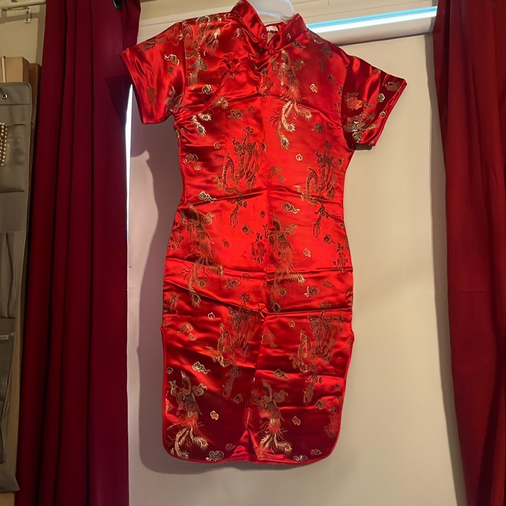 Laogudai Authentic Silk Embroidered Chinese Dress